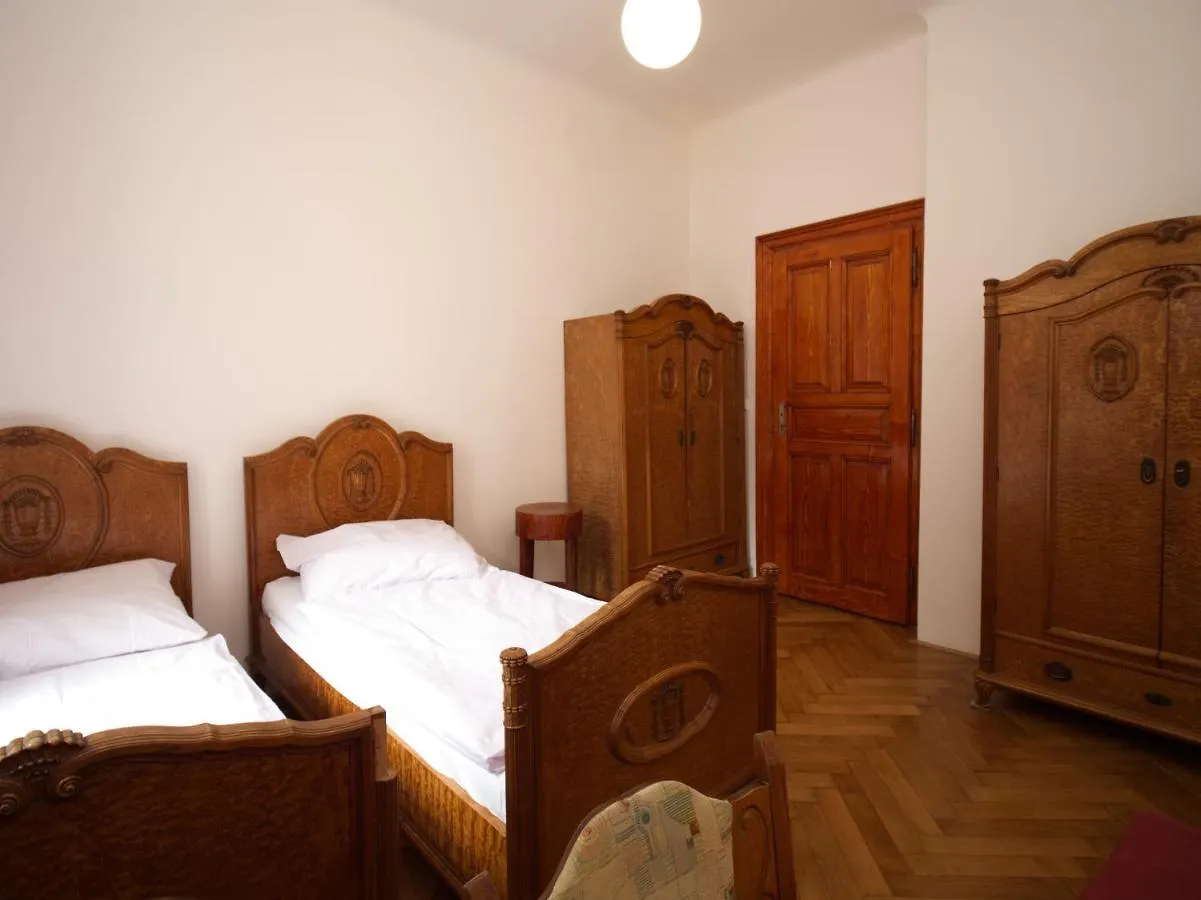 Capsule Hostel براغ